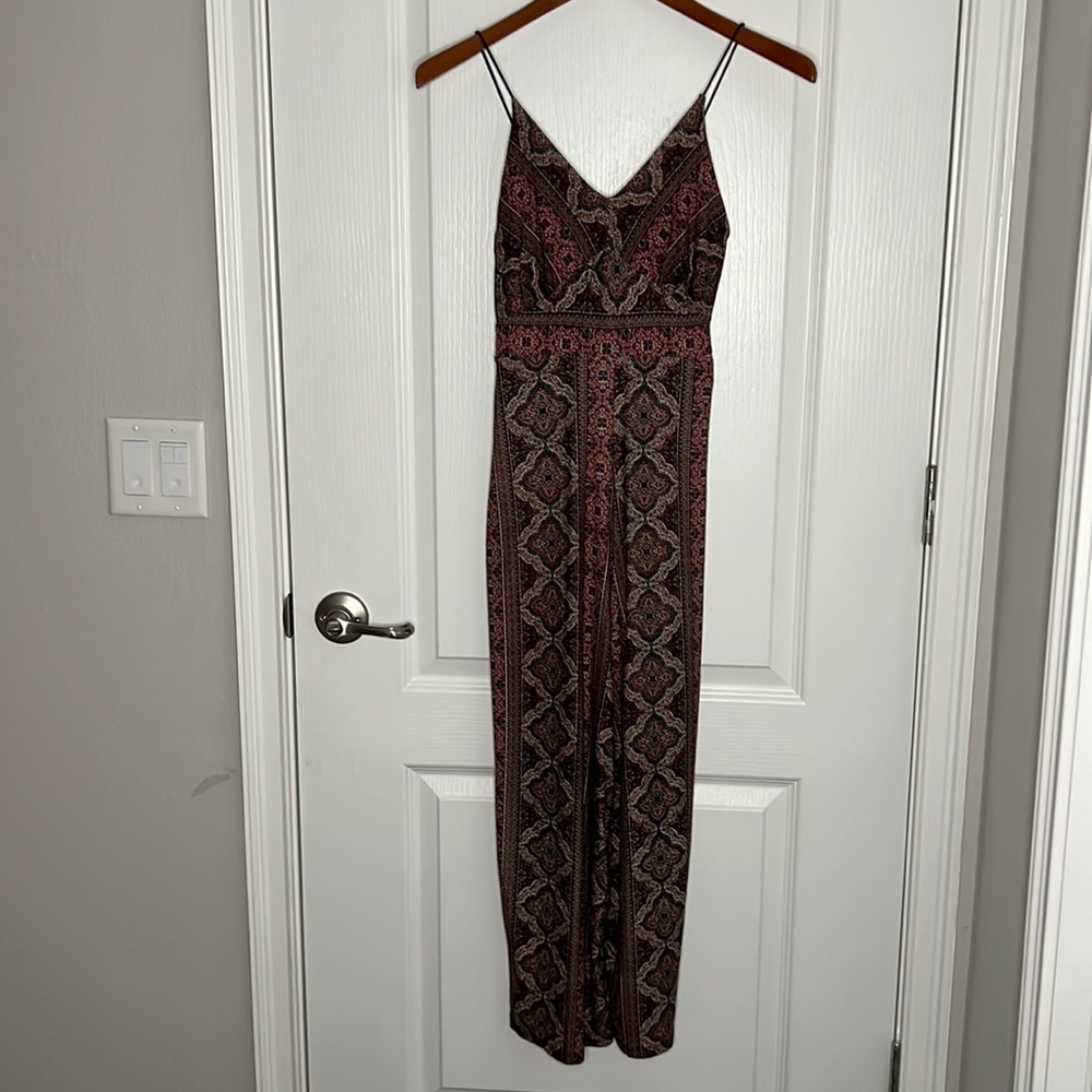 Charlotte Russe sleeveless romper heartshaped multicolor black red white Medium